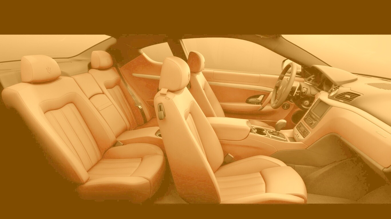 Салон Мазерати обои