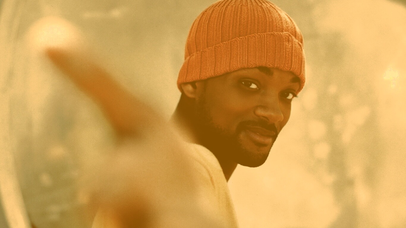 Уилл Смит протягивает тебе руку обои