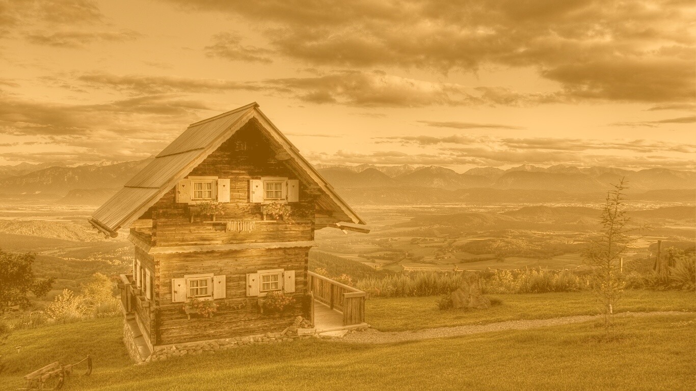 Старенький дом в Австрии обои