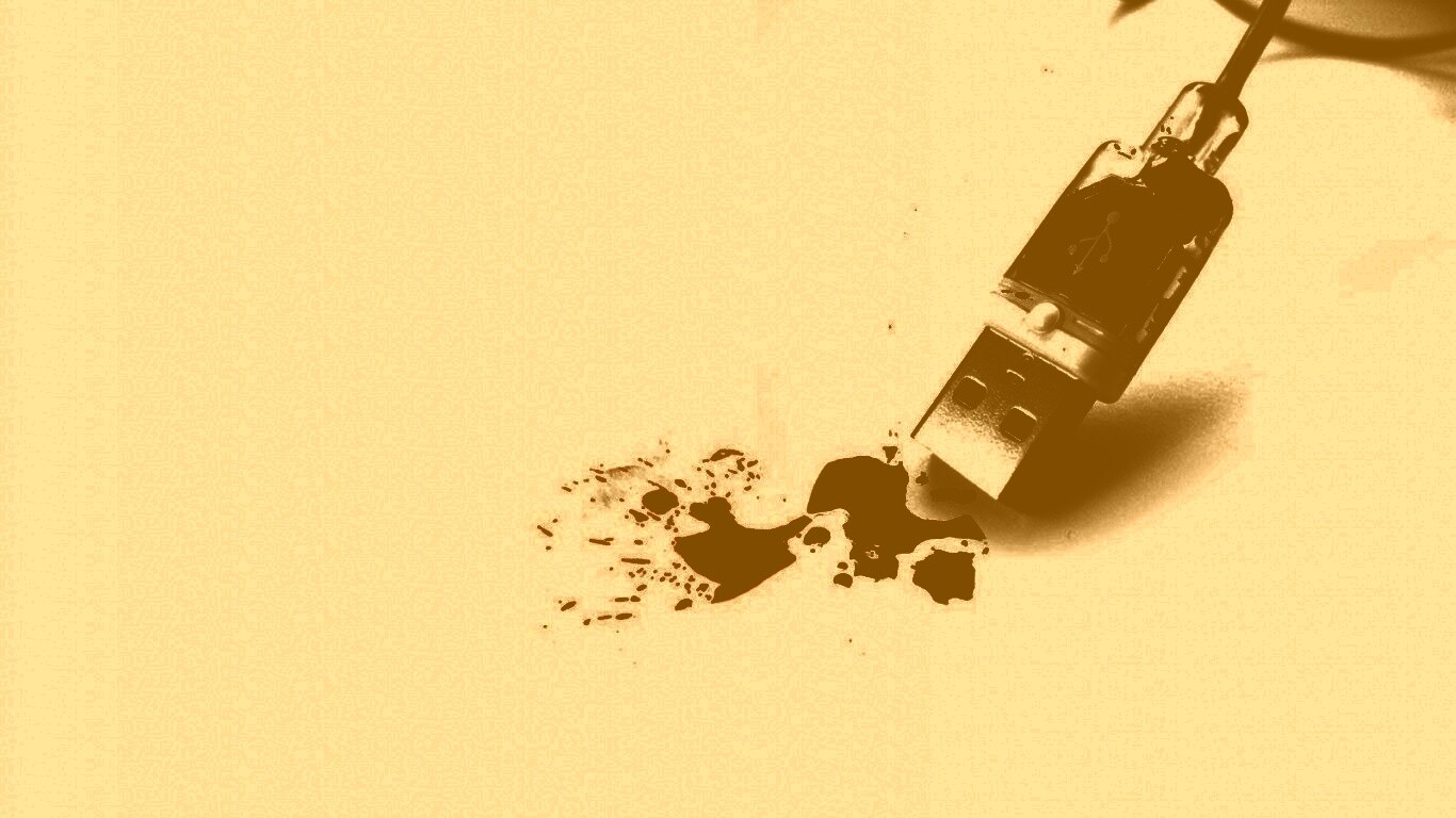 Кровавый usb обои