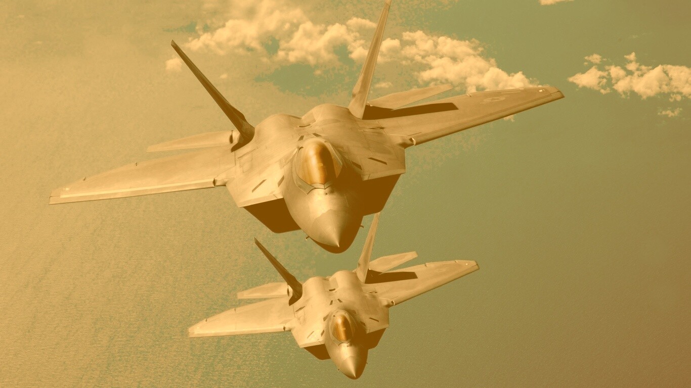 Истребители в небе обои