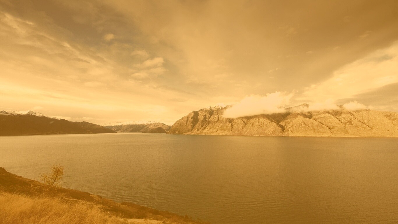 Живописная широкая река обои