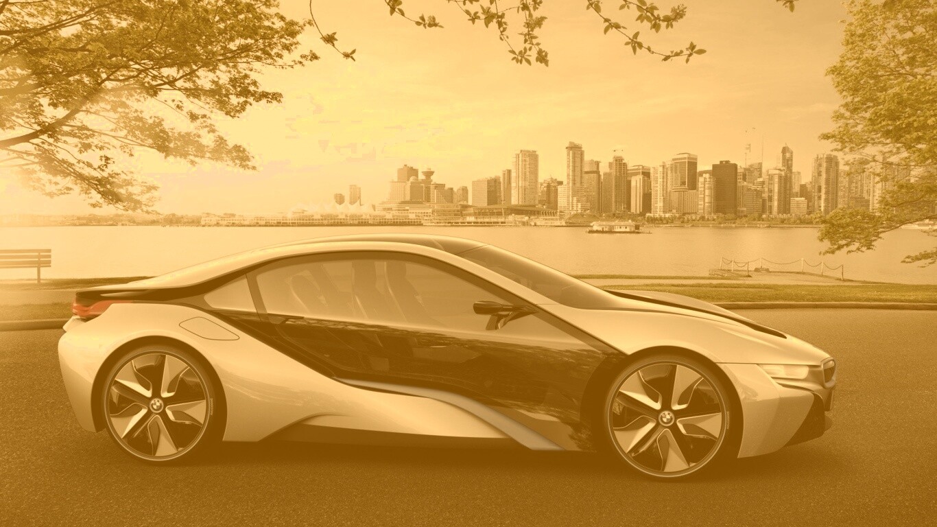 Концепт БМВ на берегу озера обои