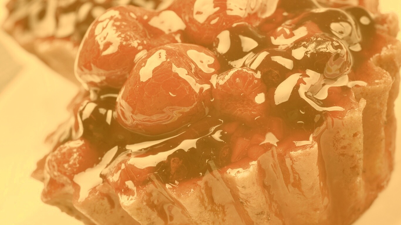 Восхитительная корзиночка с фруктами обои