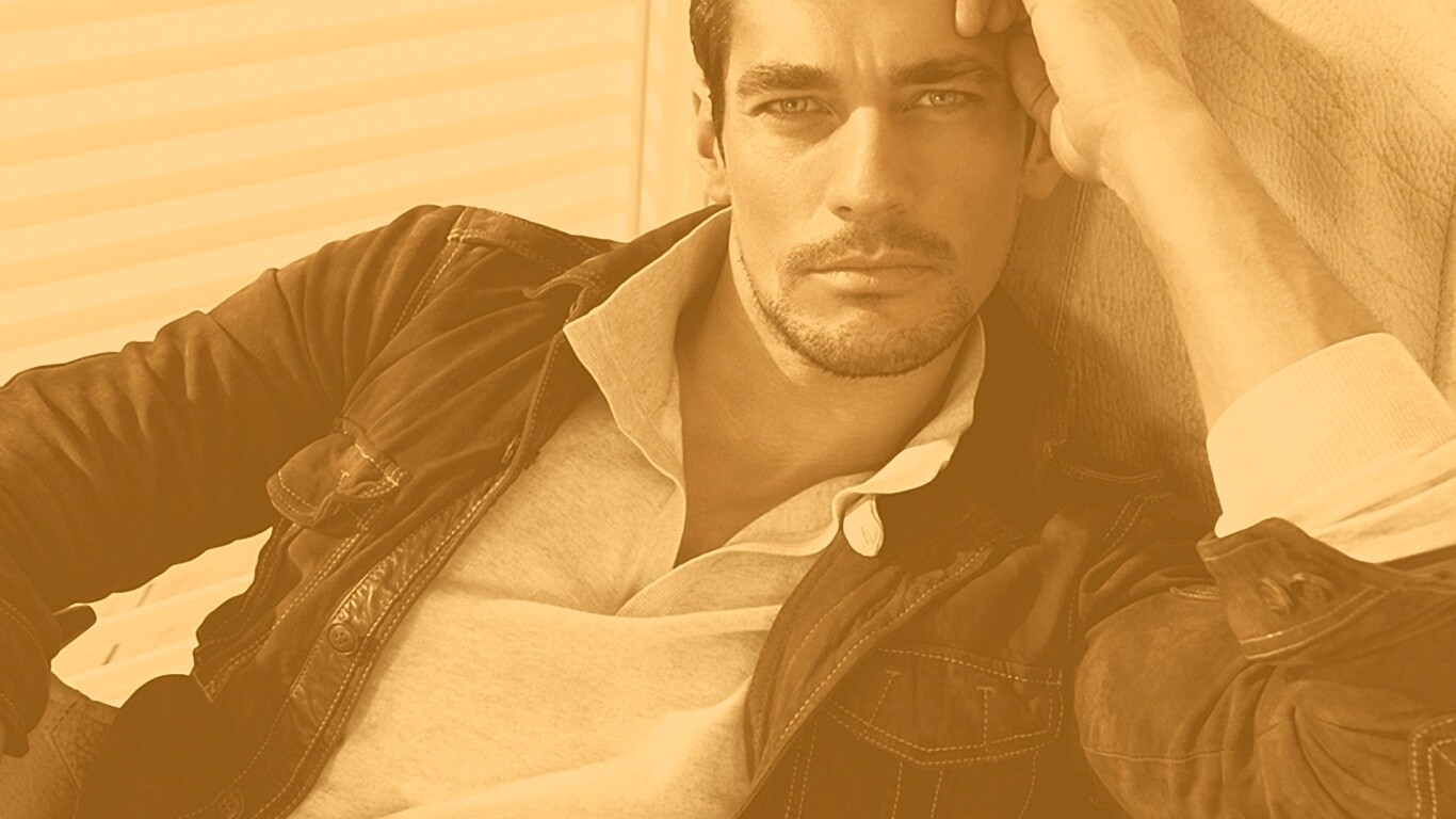 Парень в куртке обои