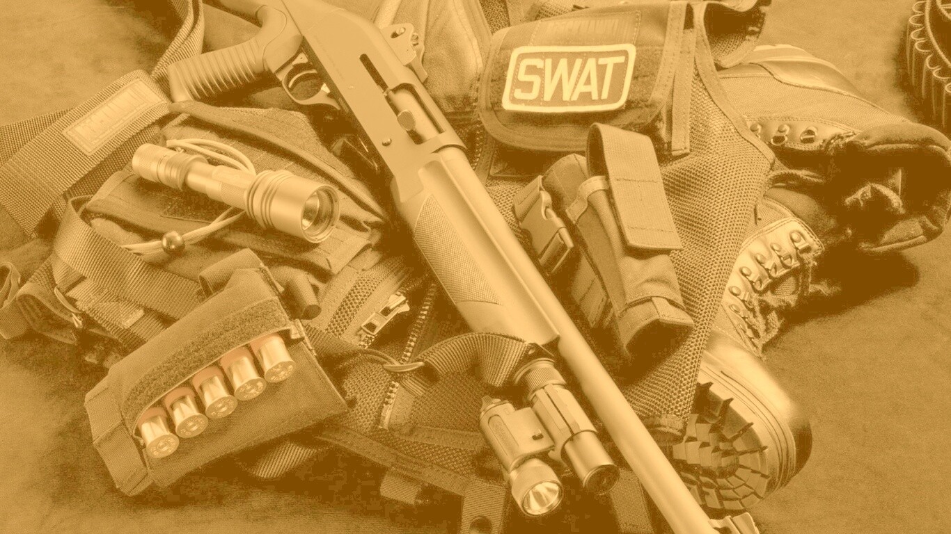 Снаряжение SWAT обои