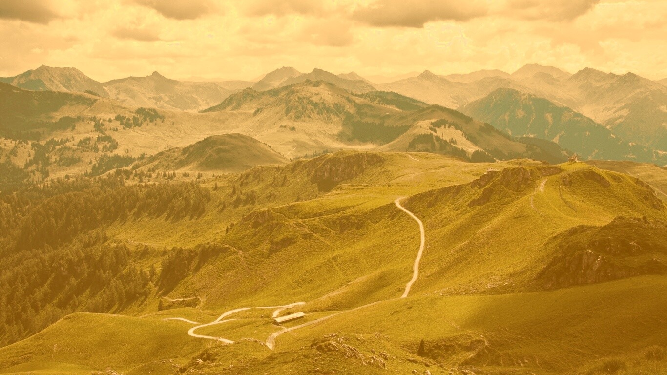 Извилистая горная дорога обои