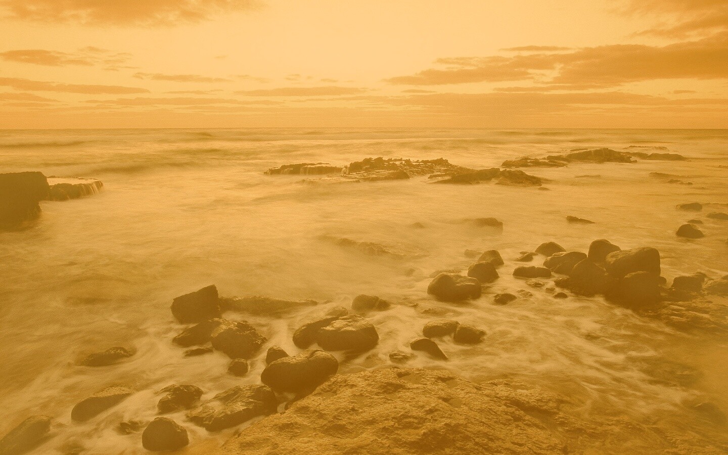 Каменистая отмель обои