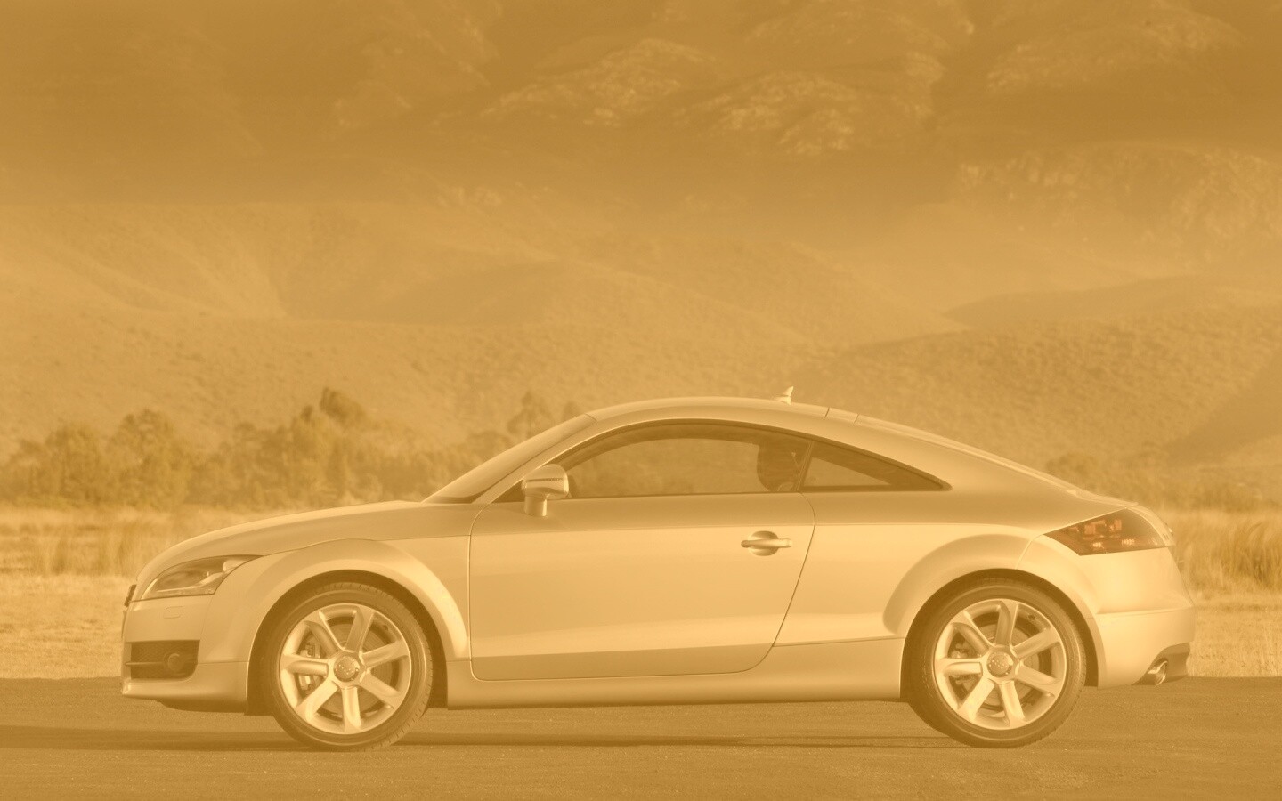 Трехдверный ауди обои