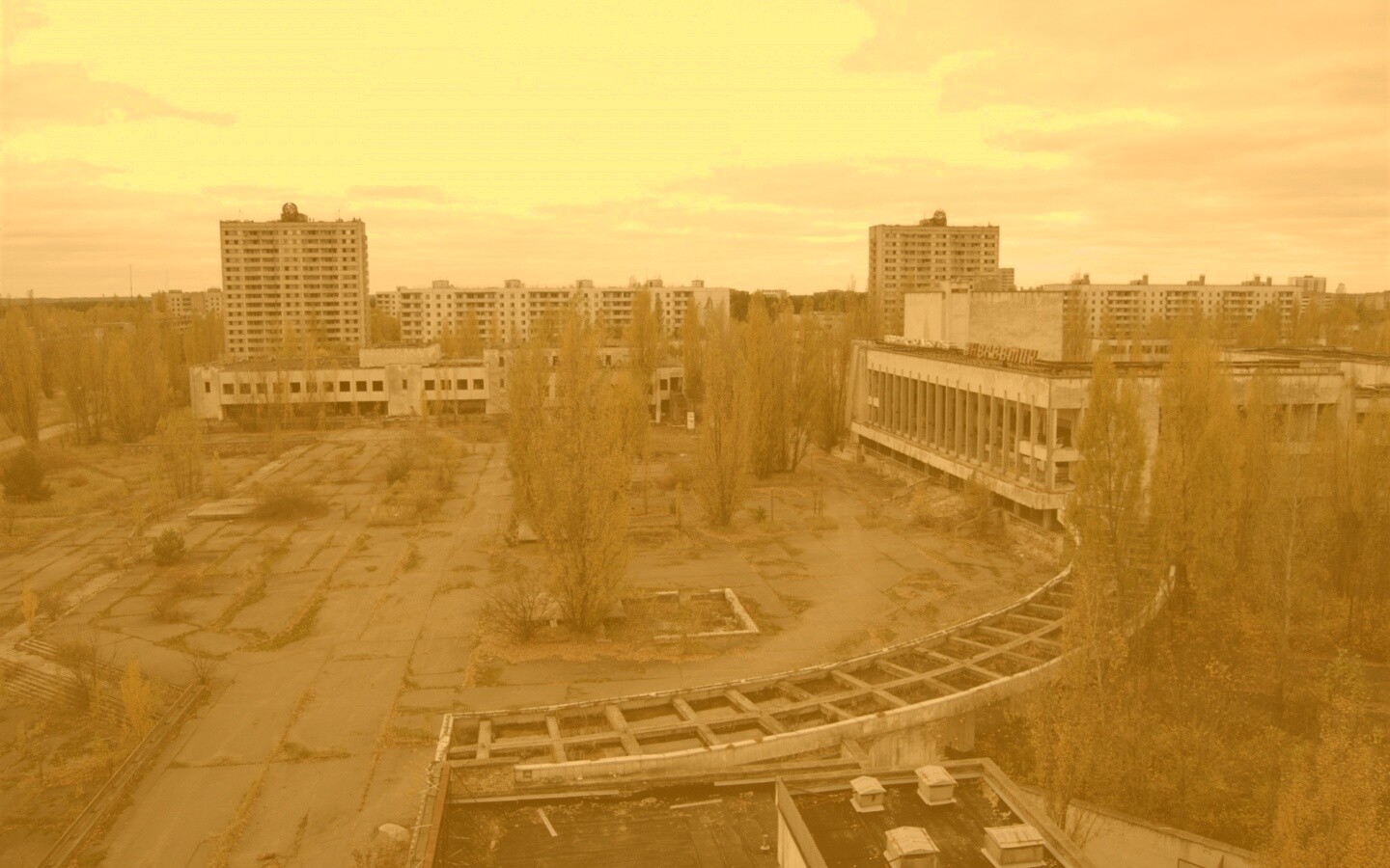 Площадь в Припяти обои