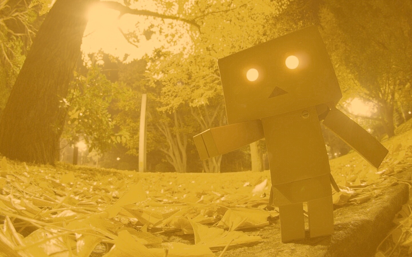 Yotsubato Danbo обои