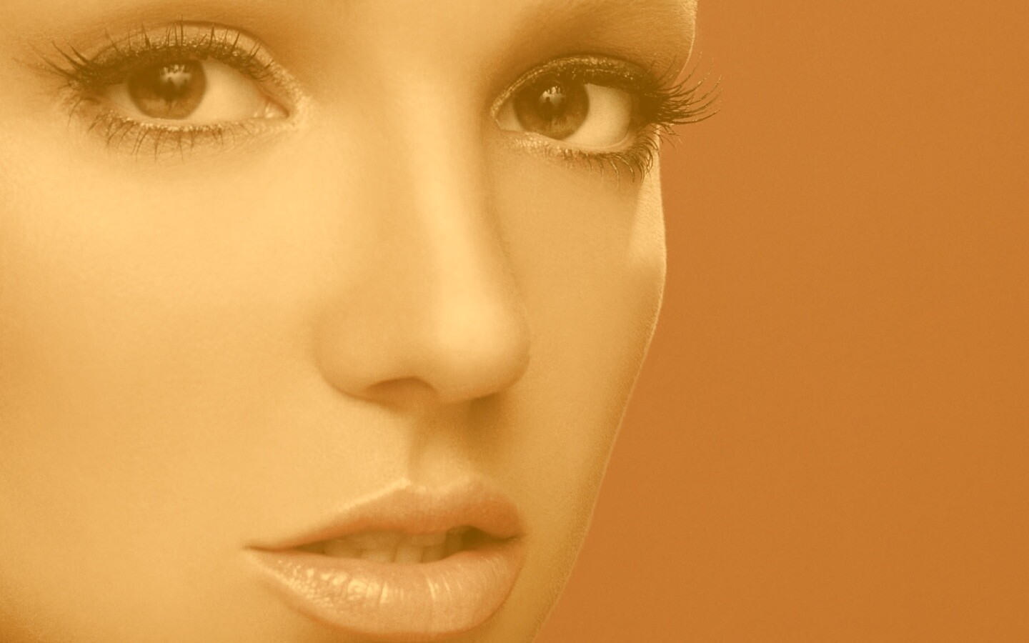 Лицо Бритни обои