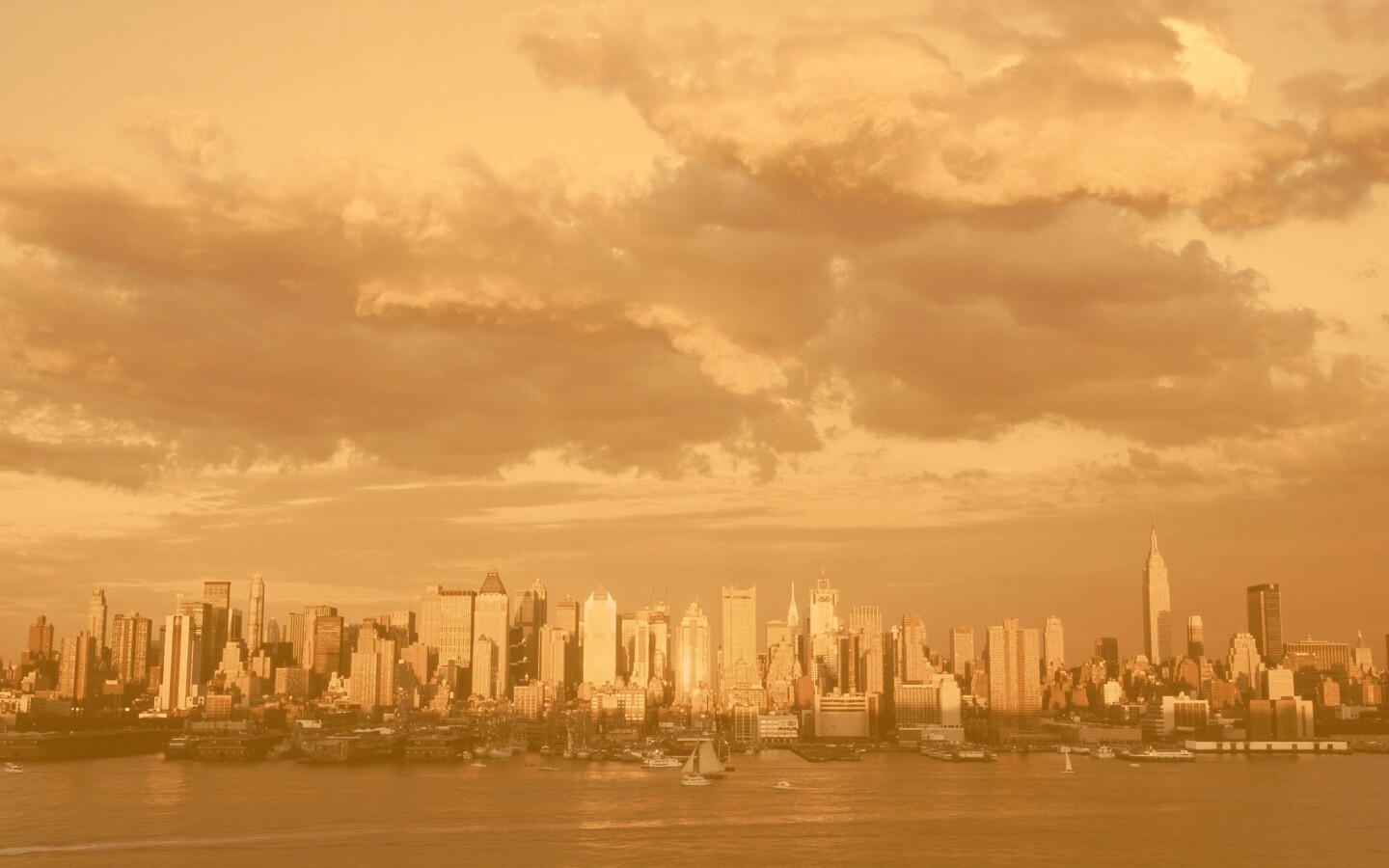 Панорама города на закате обои