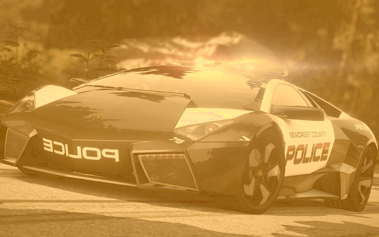 Lamborghini Reventon Hot Pursuit обои