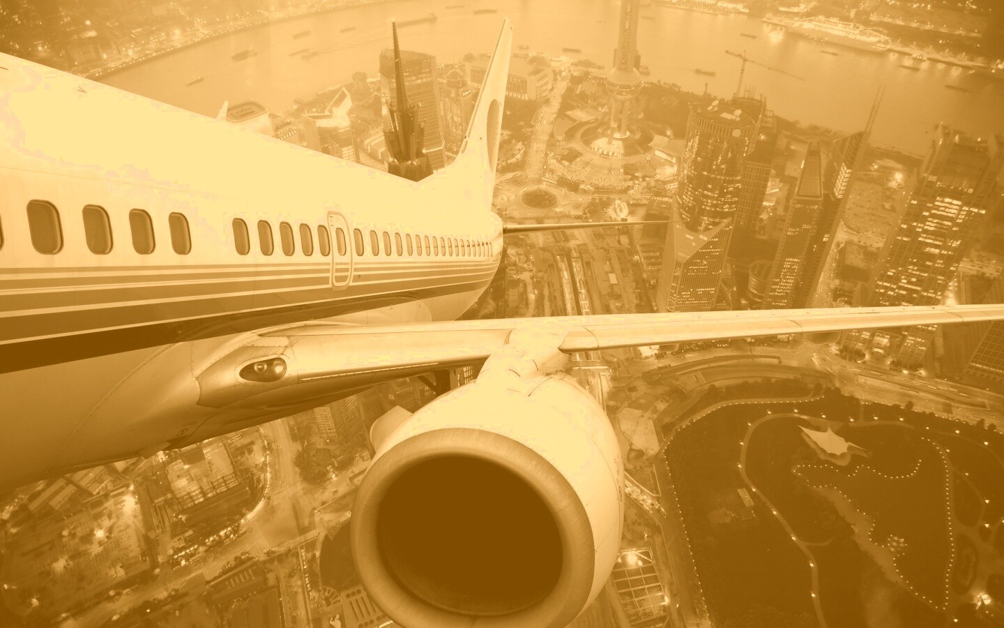 Взлет над городом обои