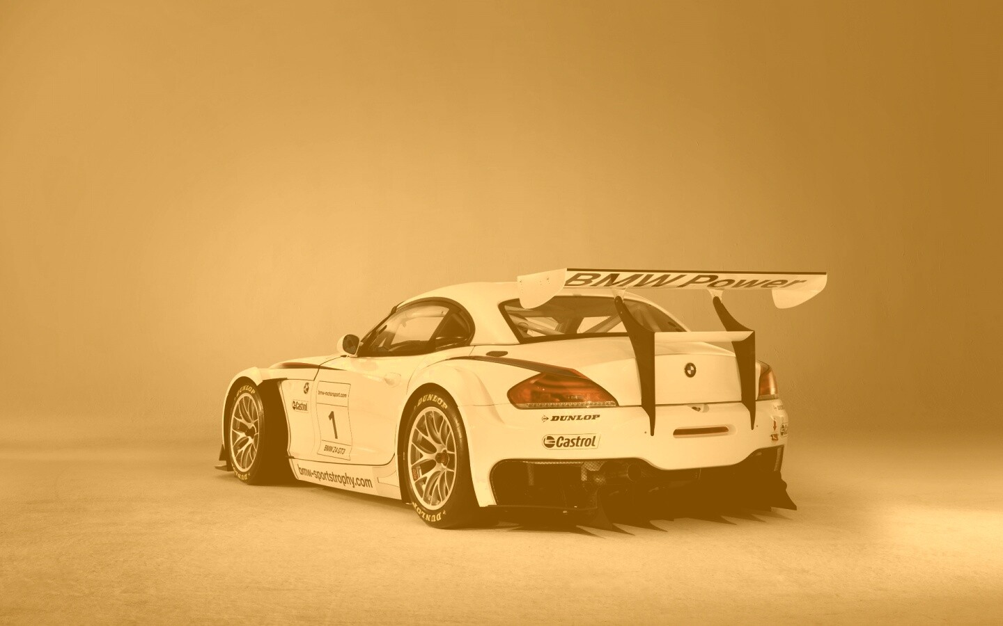 Рендер спортивного BMW обои