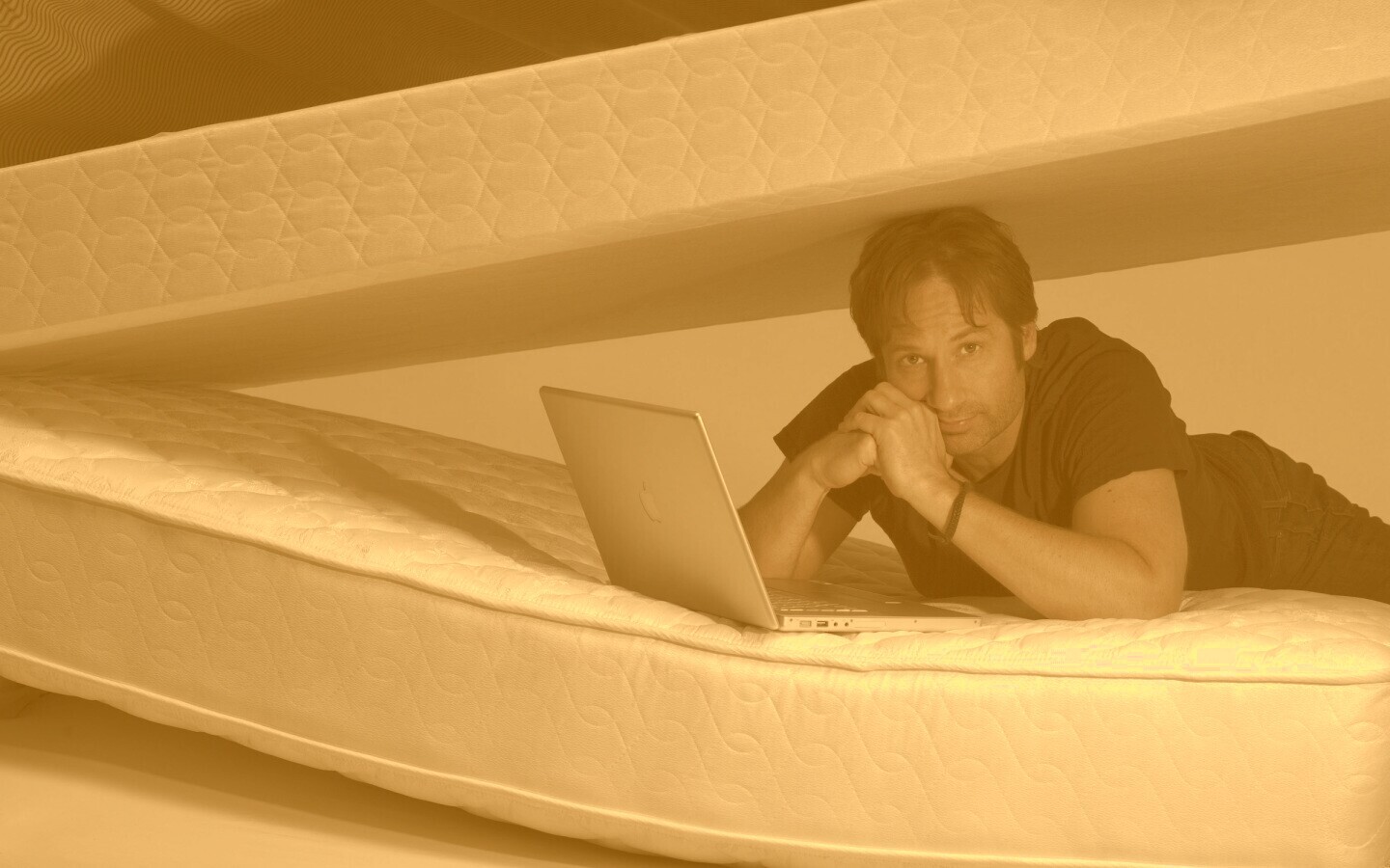 Дэвид Духовны обои