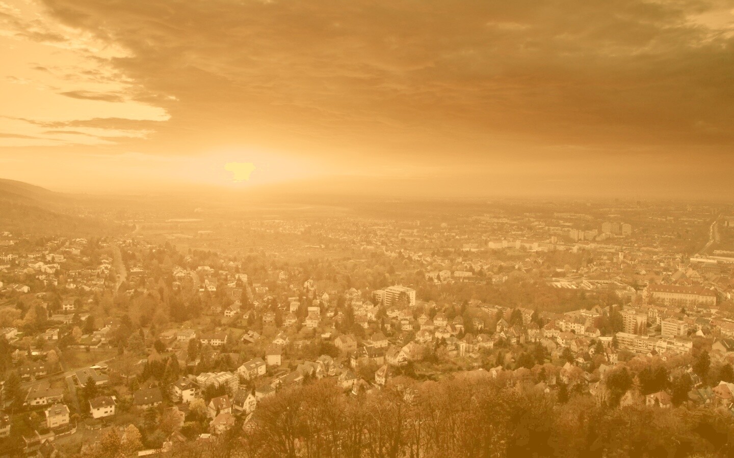 Закат над городом обои