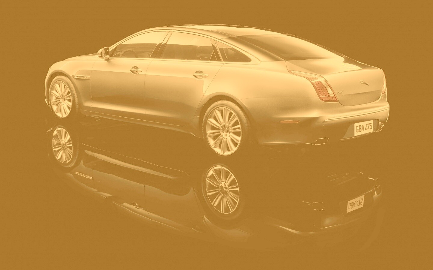 Шикарный седан от ягуар обои