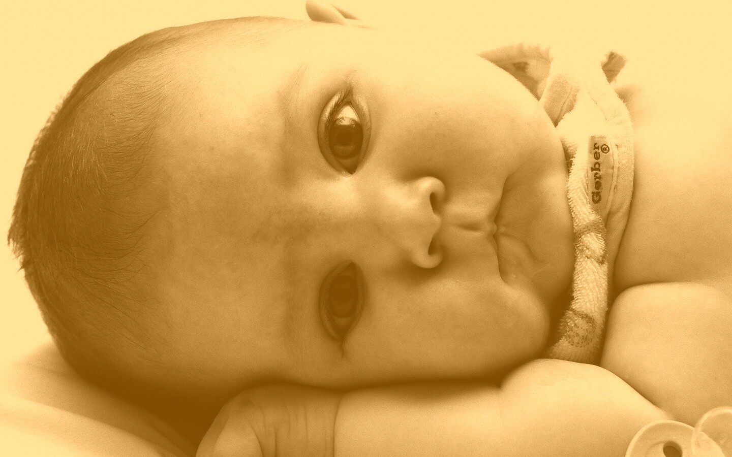 Задумчивый обои