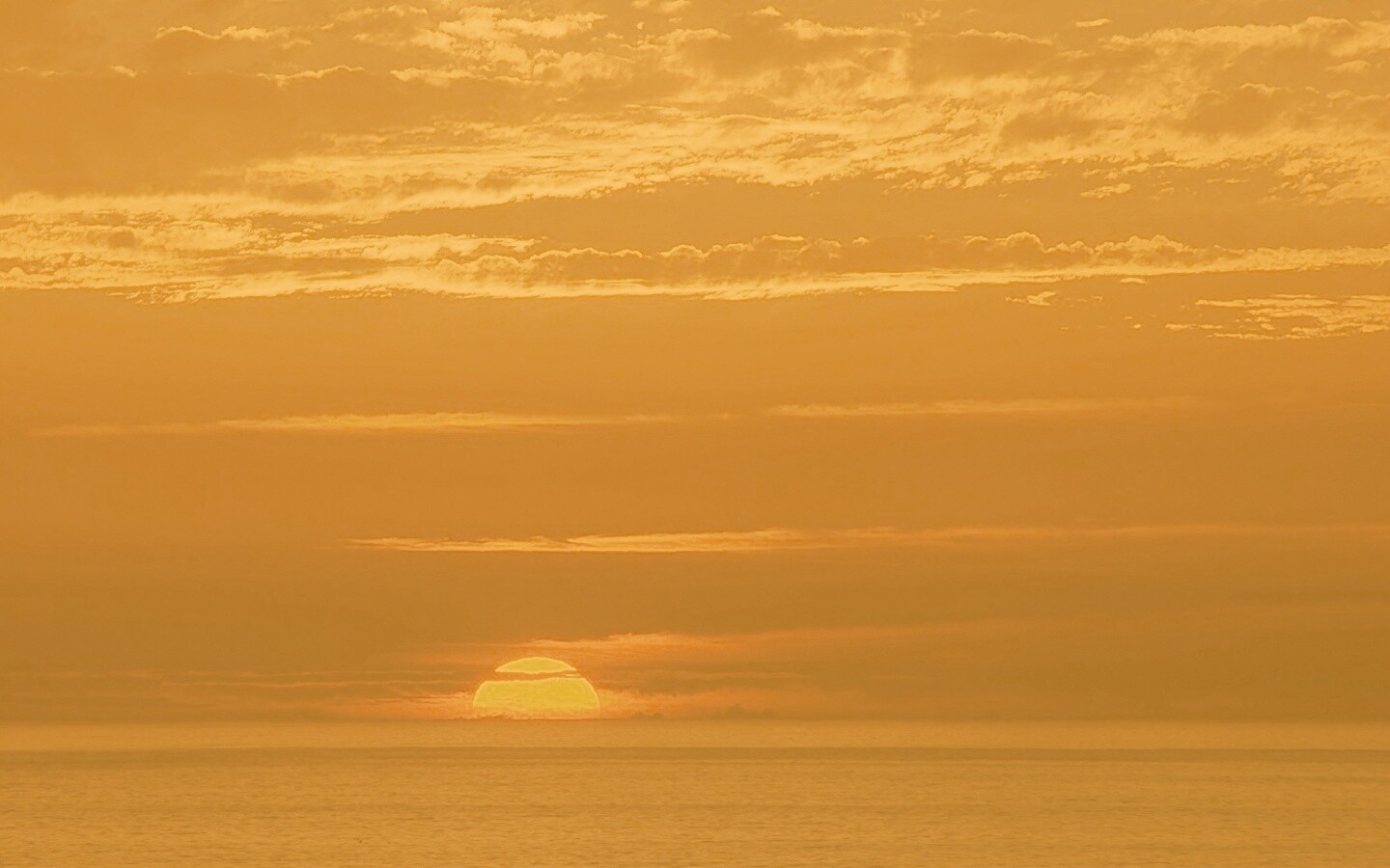 Закат в море обои
