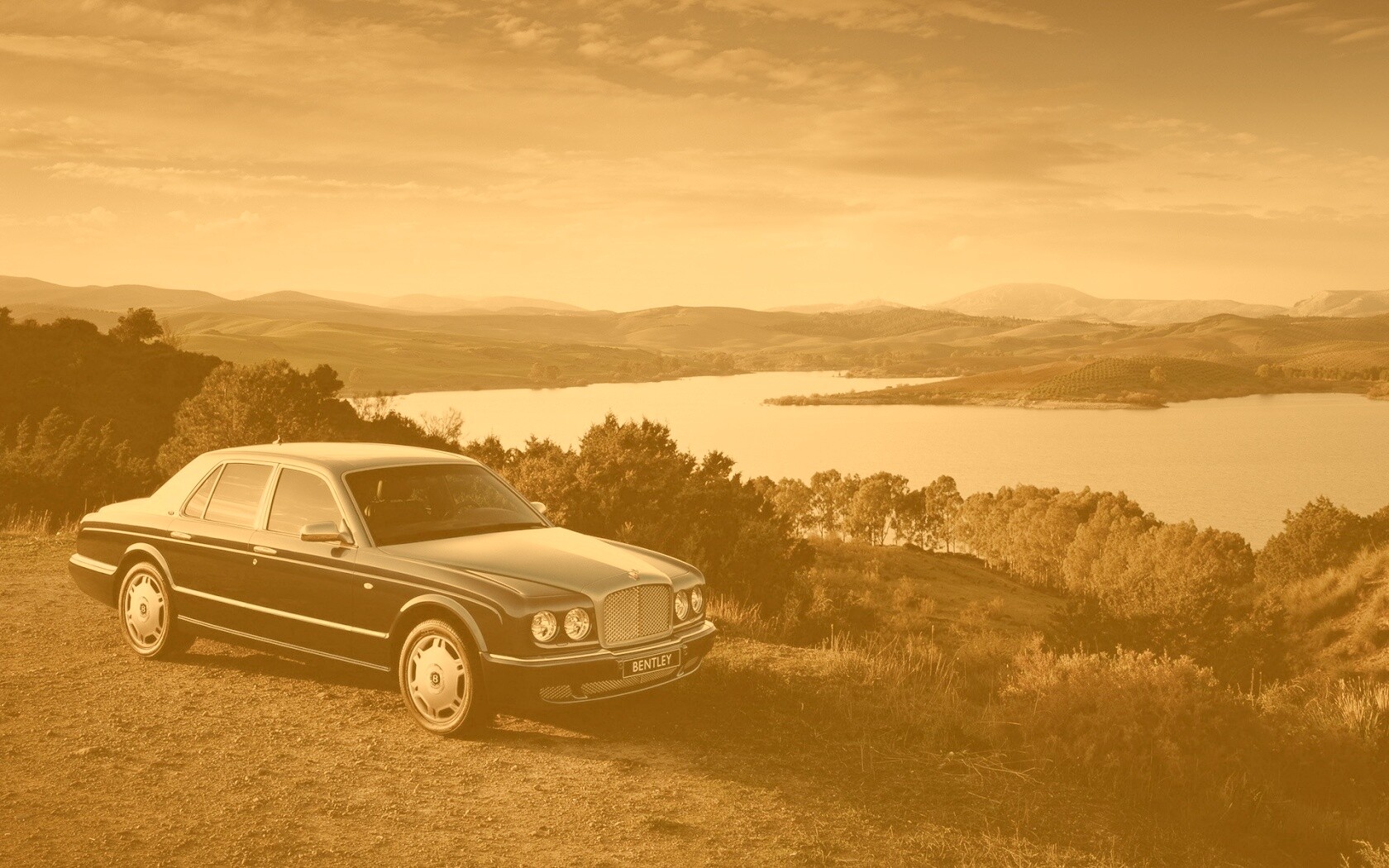 Бентли на природе обои
