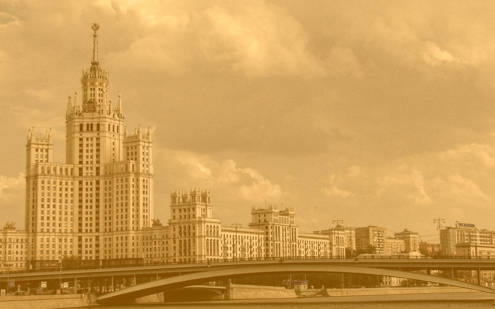 Высотка на Котельнической набережной обои