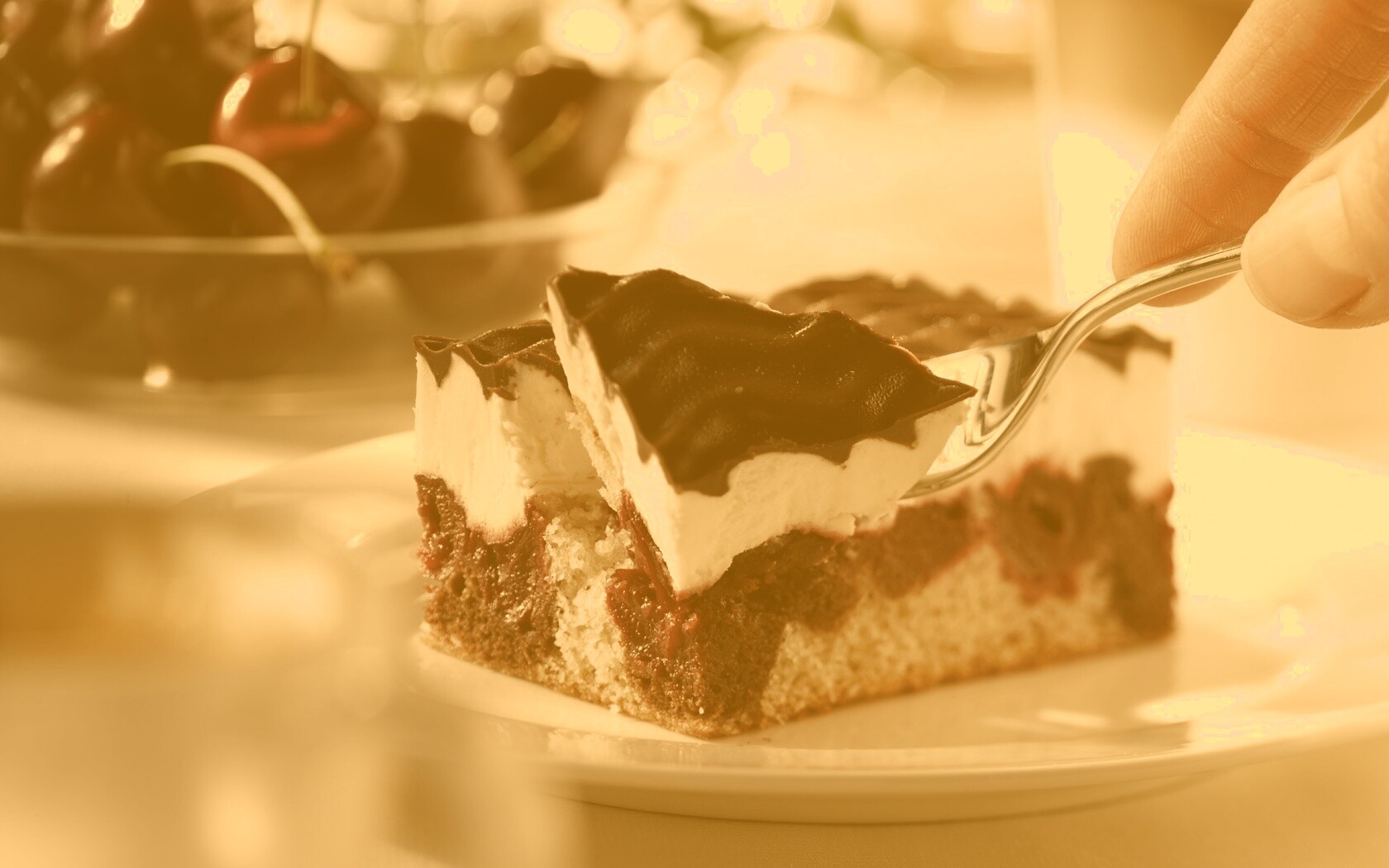 Вишневое пирожное обои