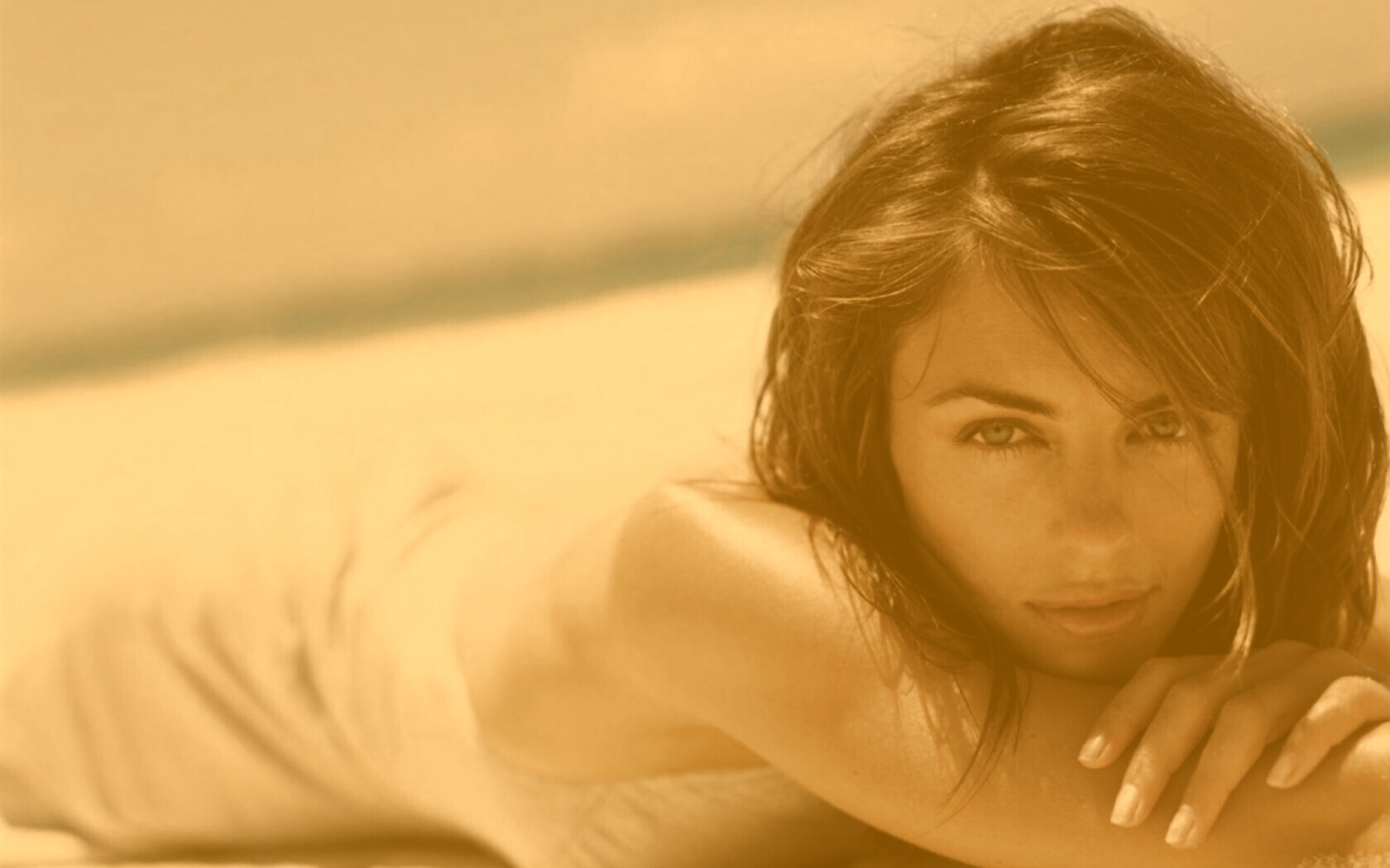 Элизабет Хёрли обои