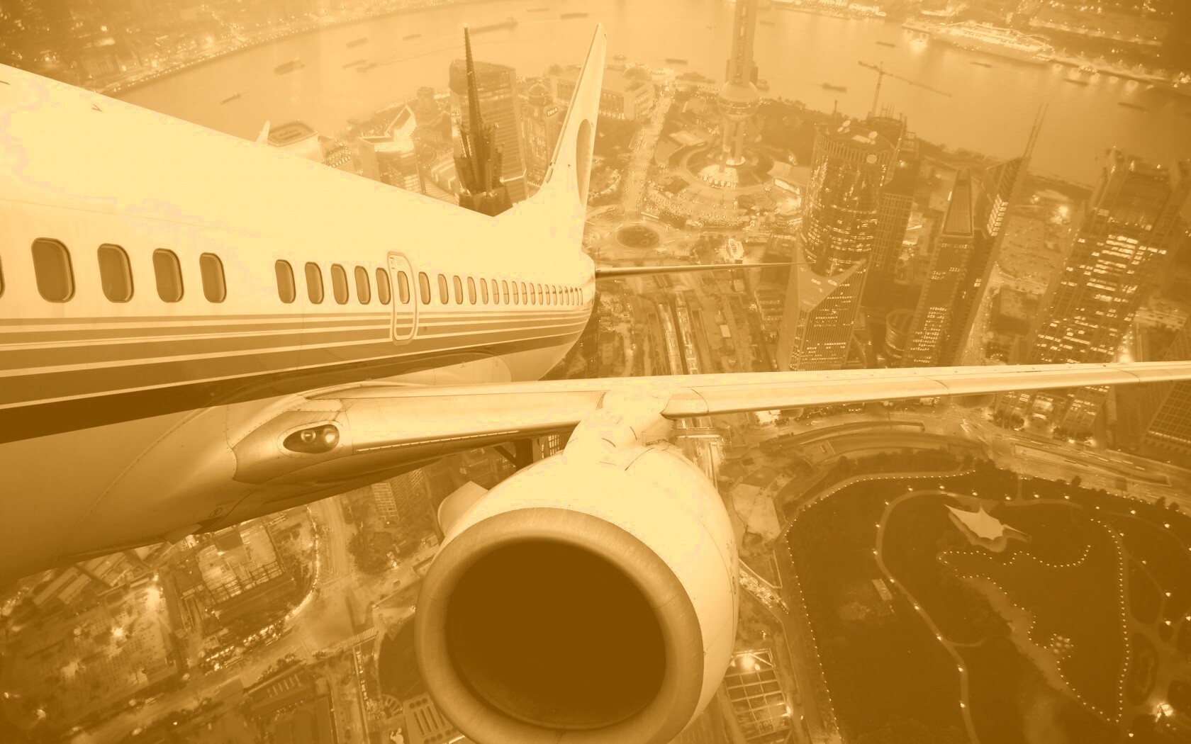 Взлет над городом обои