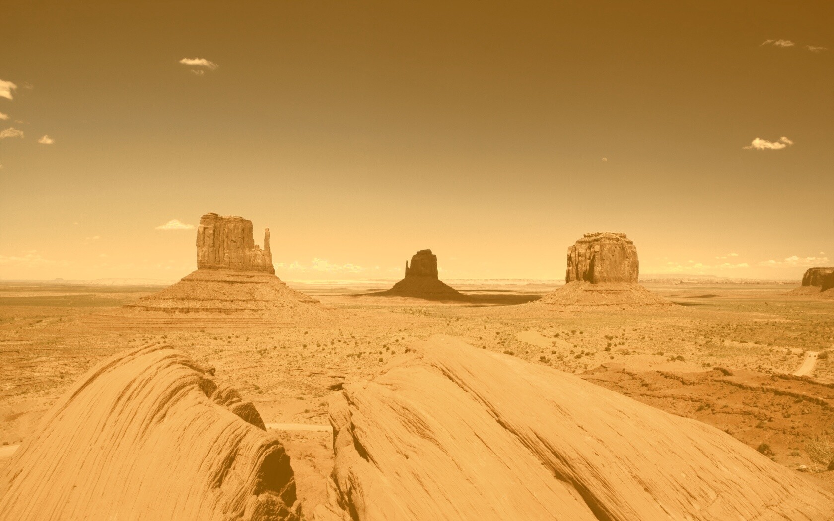 Долина монументальных гор обои