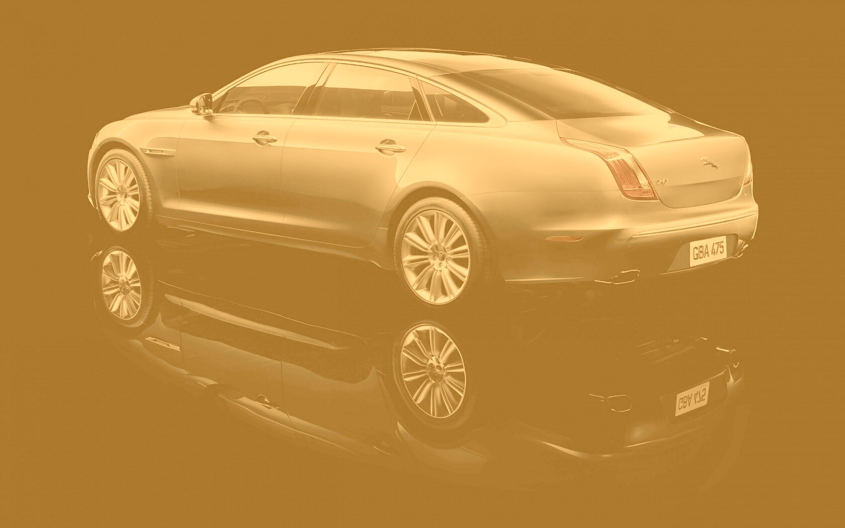 Шикарный седан от ягуар обои