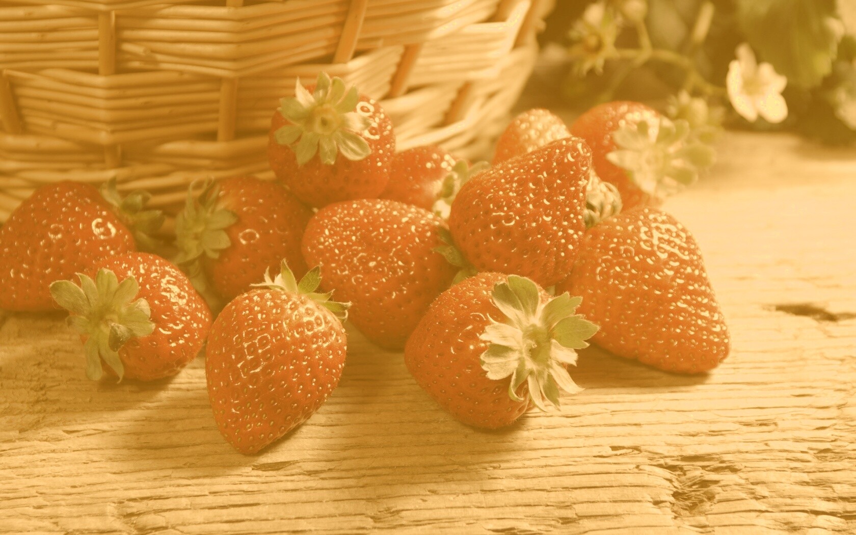 Клубничка обои