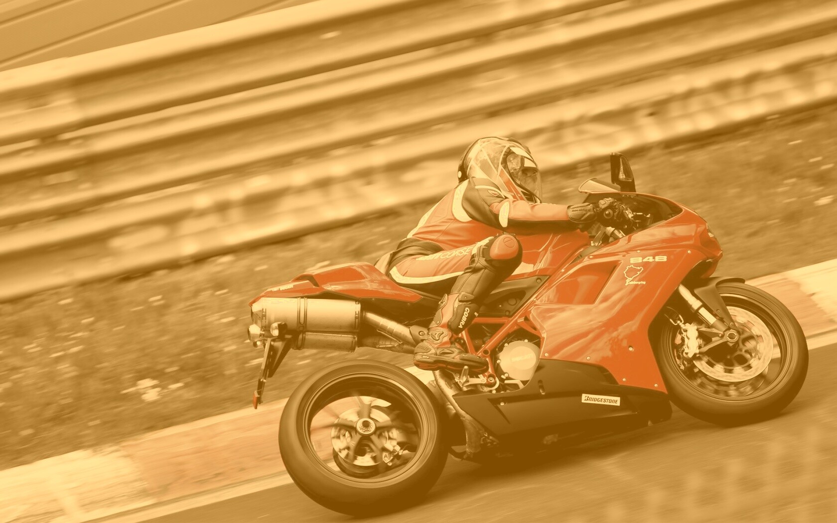 Красный мотоцикл обои