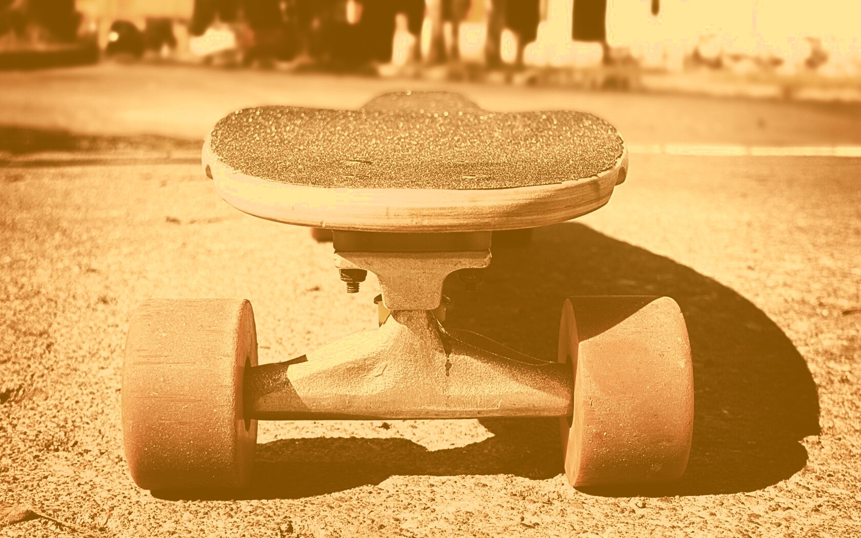 Скейтборд на солнце обои