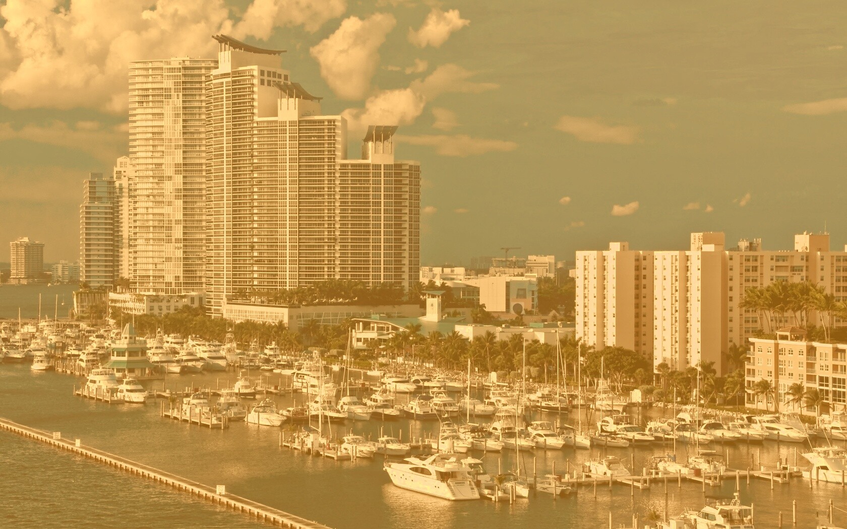 Курортный город обои