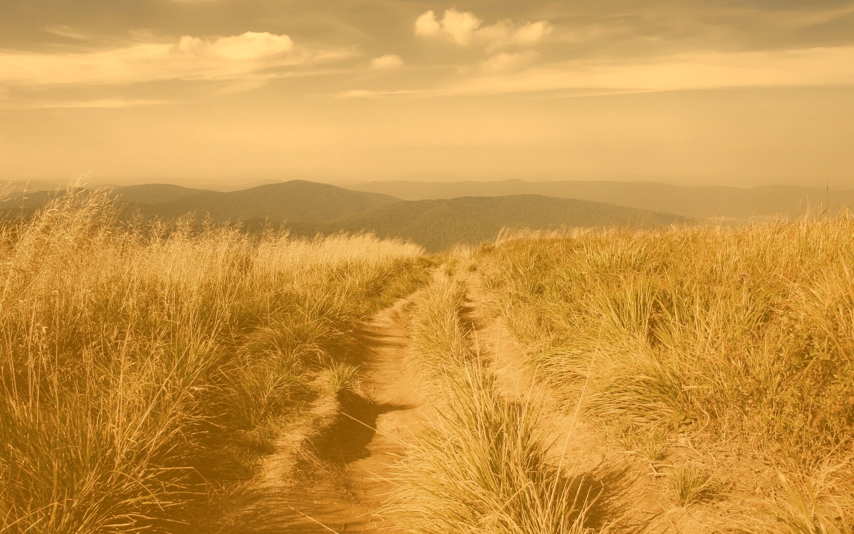 Дорога высоко в горах обои