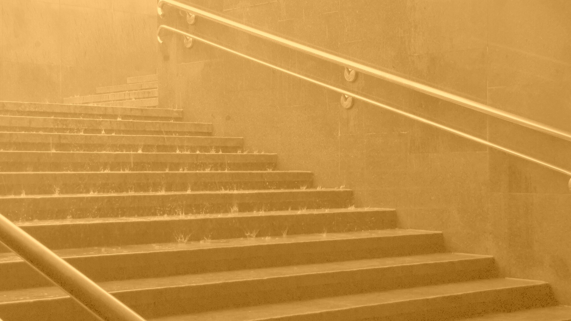 Спуск в подземный переход обои