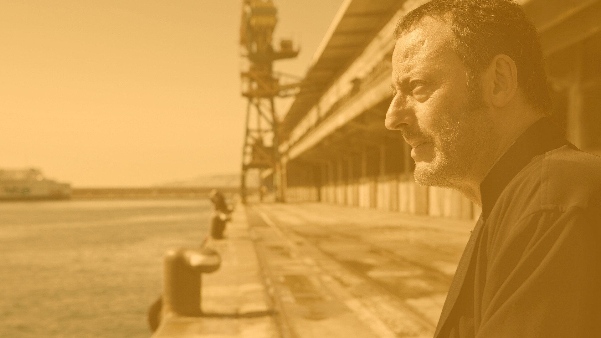 Жан Рено в порту обои