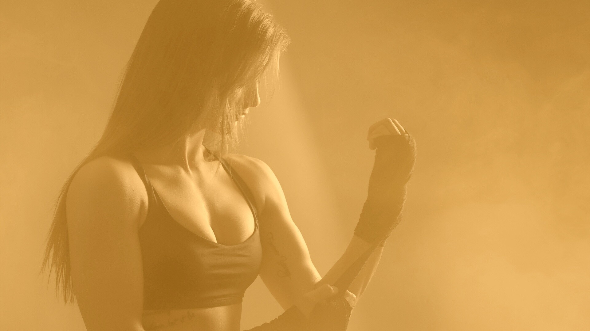 Спортивная девушка обои