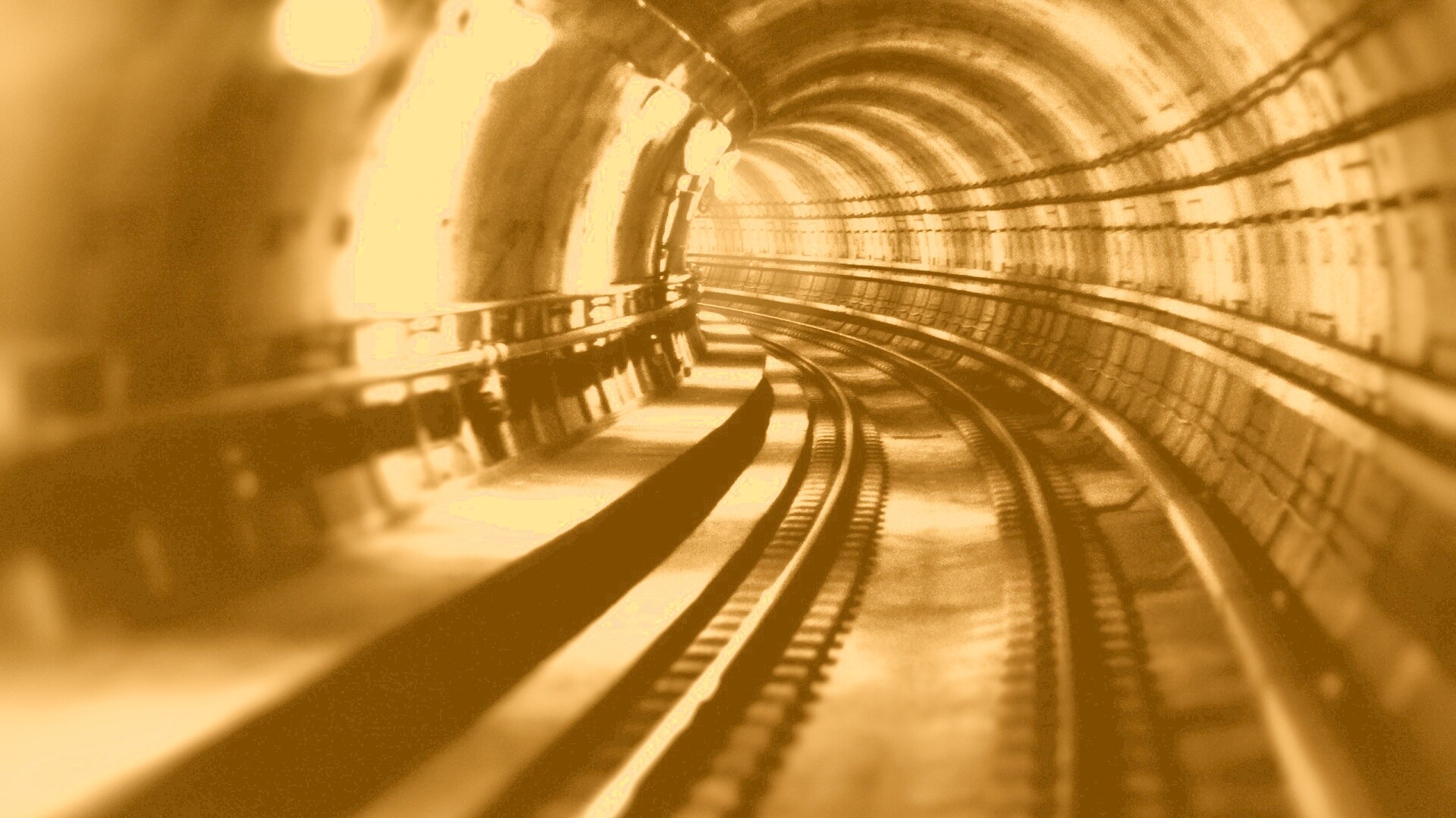 Тоннель метро обои