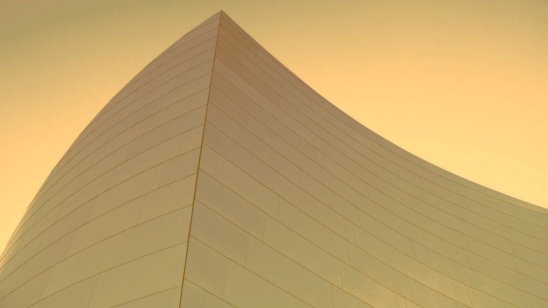 Угол небоскреба обои