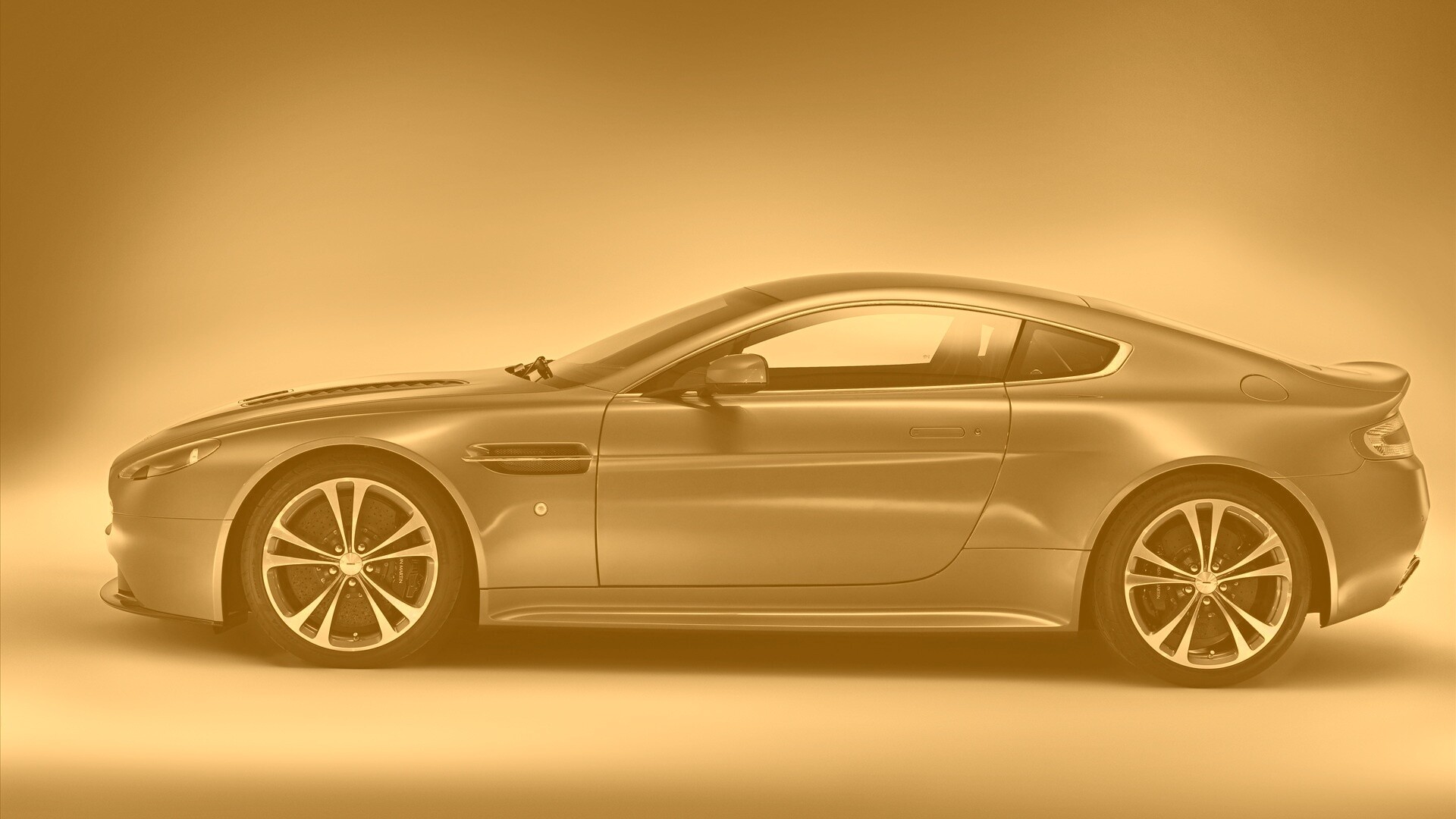Астон Мартин обои
