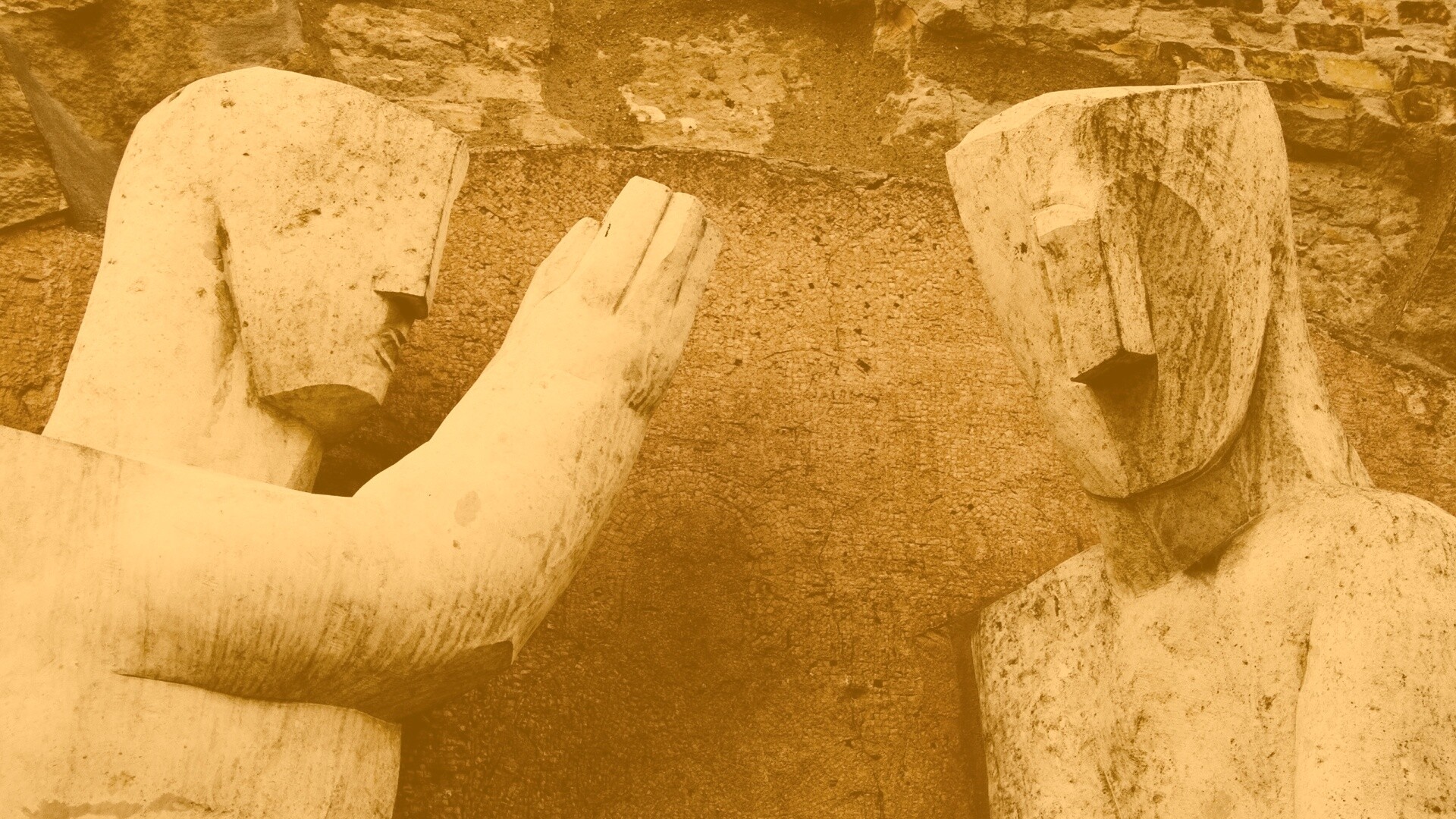 Берлинские каменные скульптуры обои