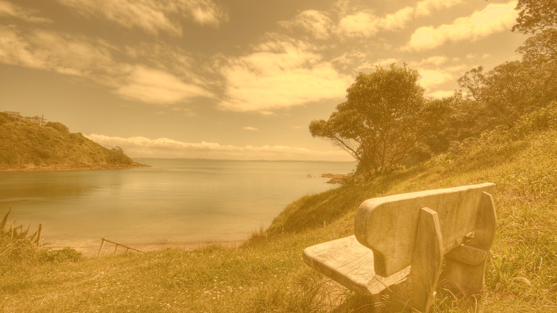 С видом на море обои