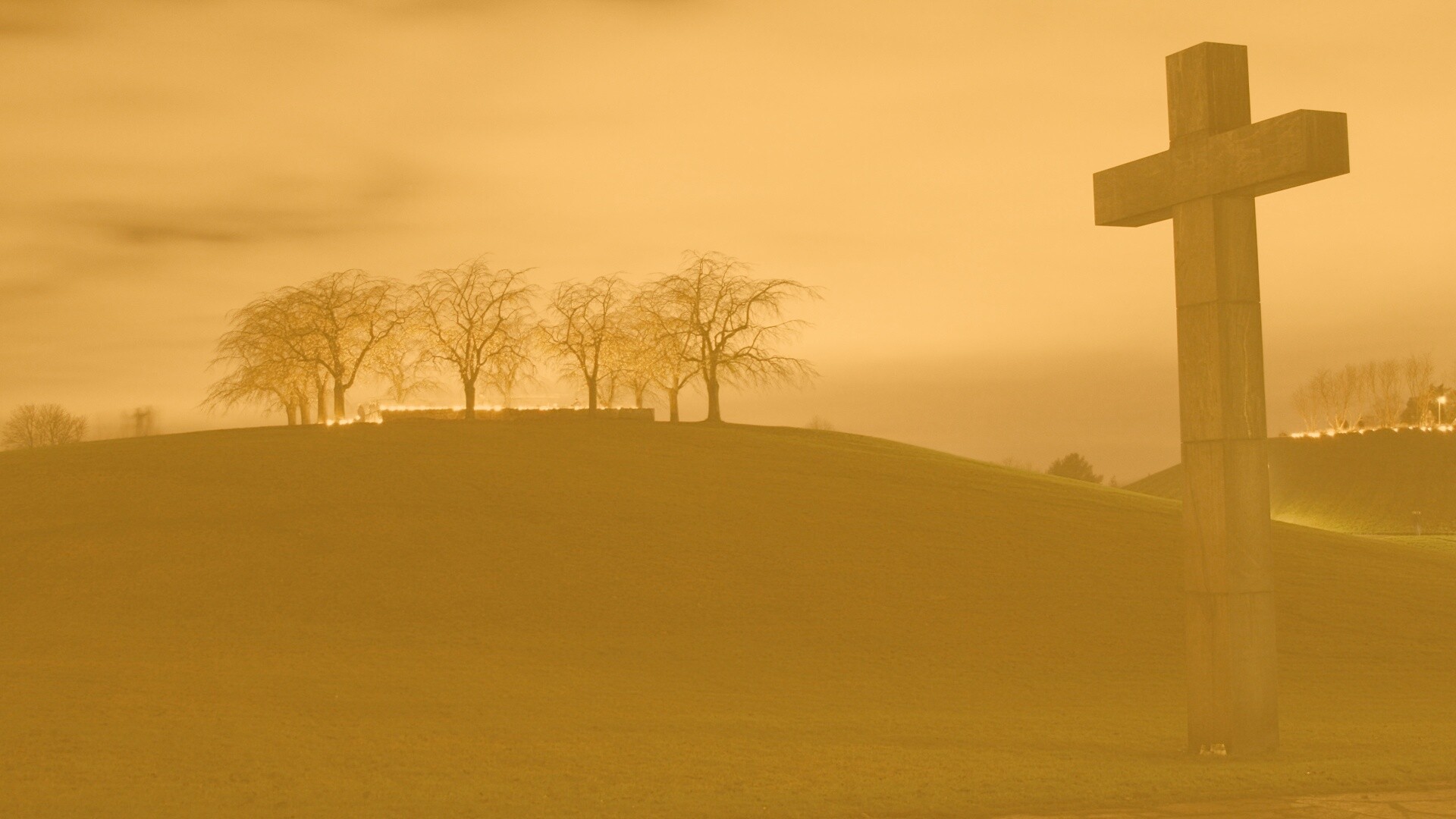 Каменный крест обои