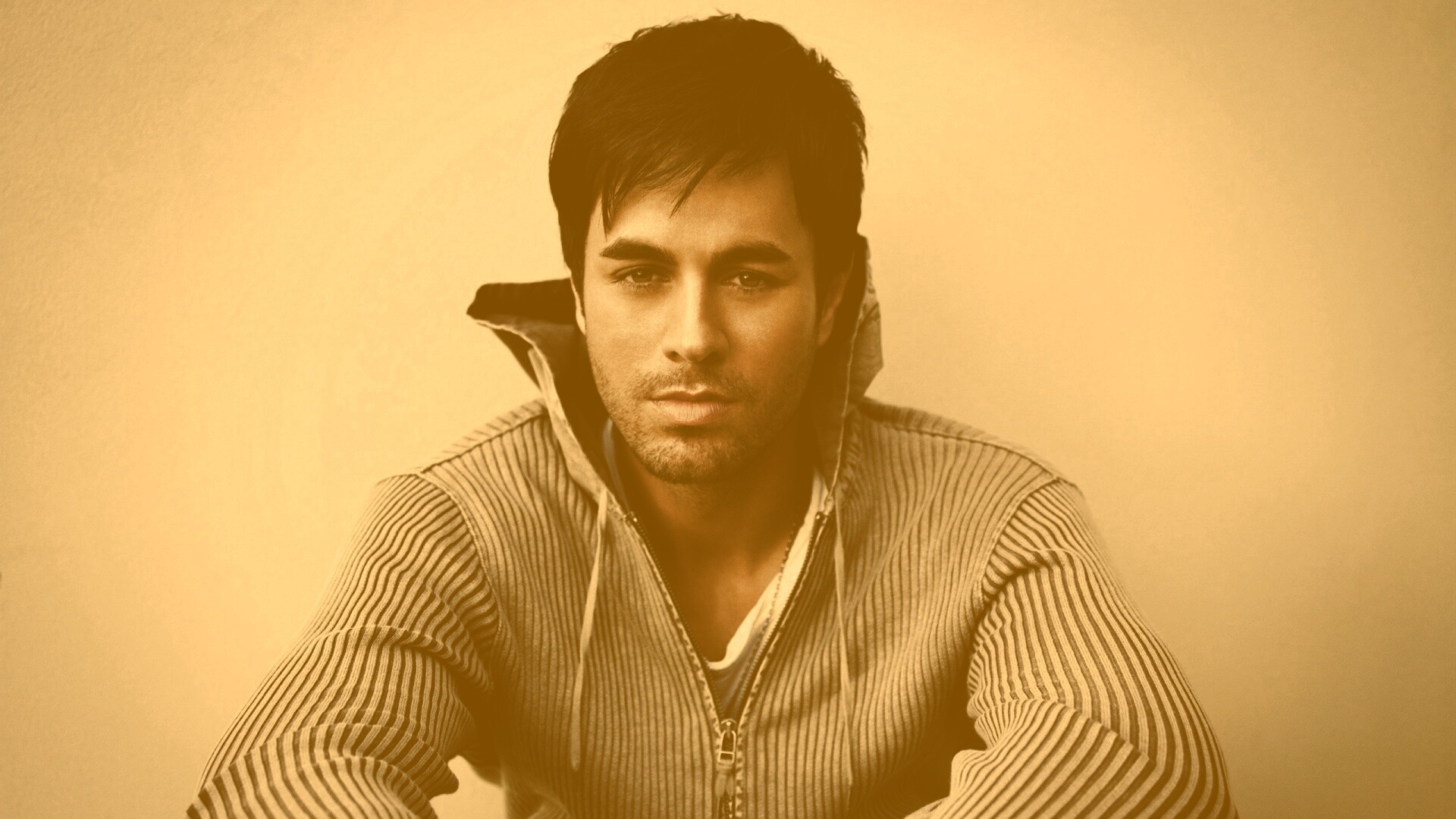 Энрике Иглесиас обои