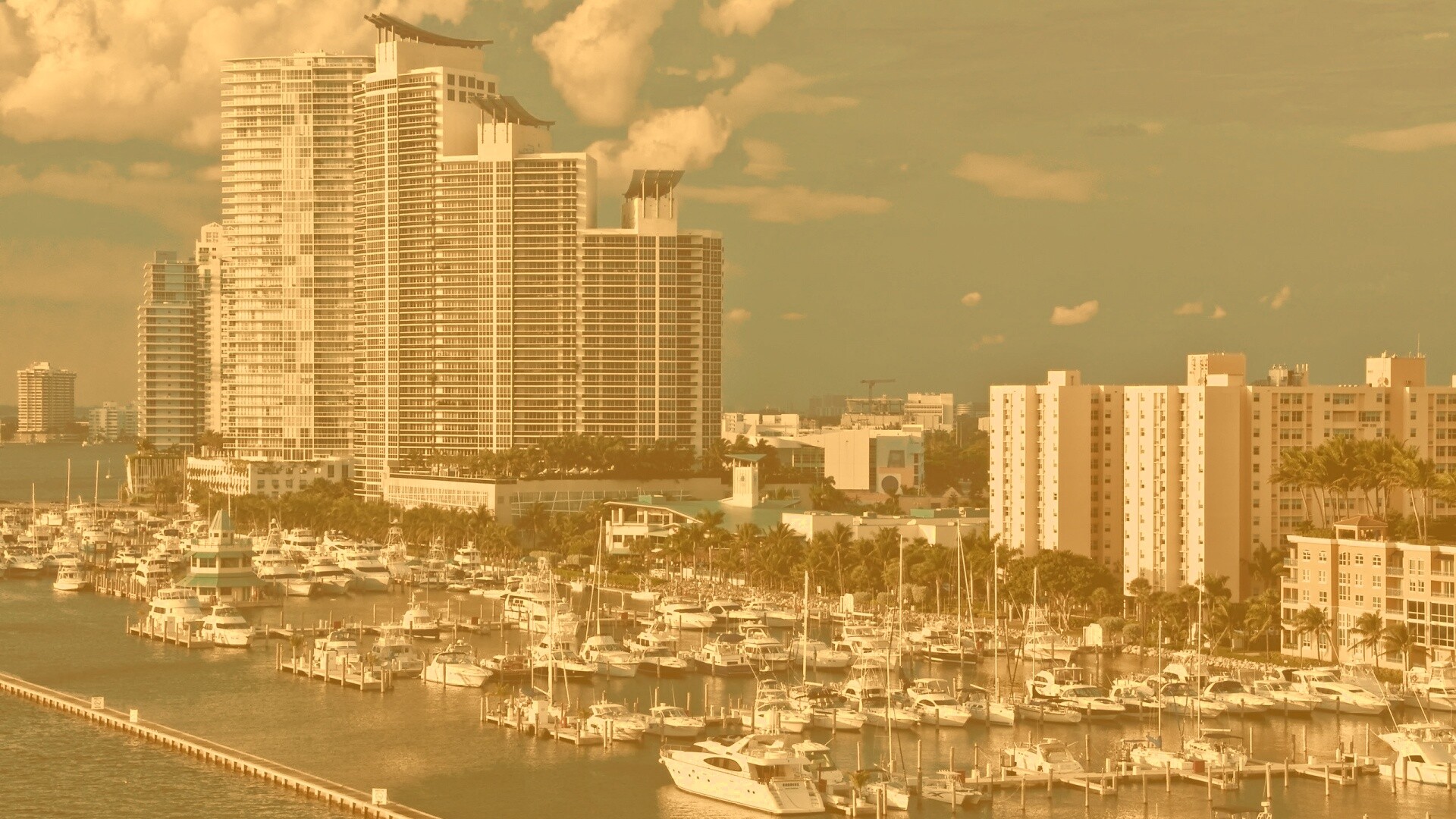 Курортный город обои