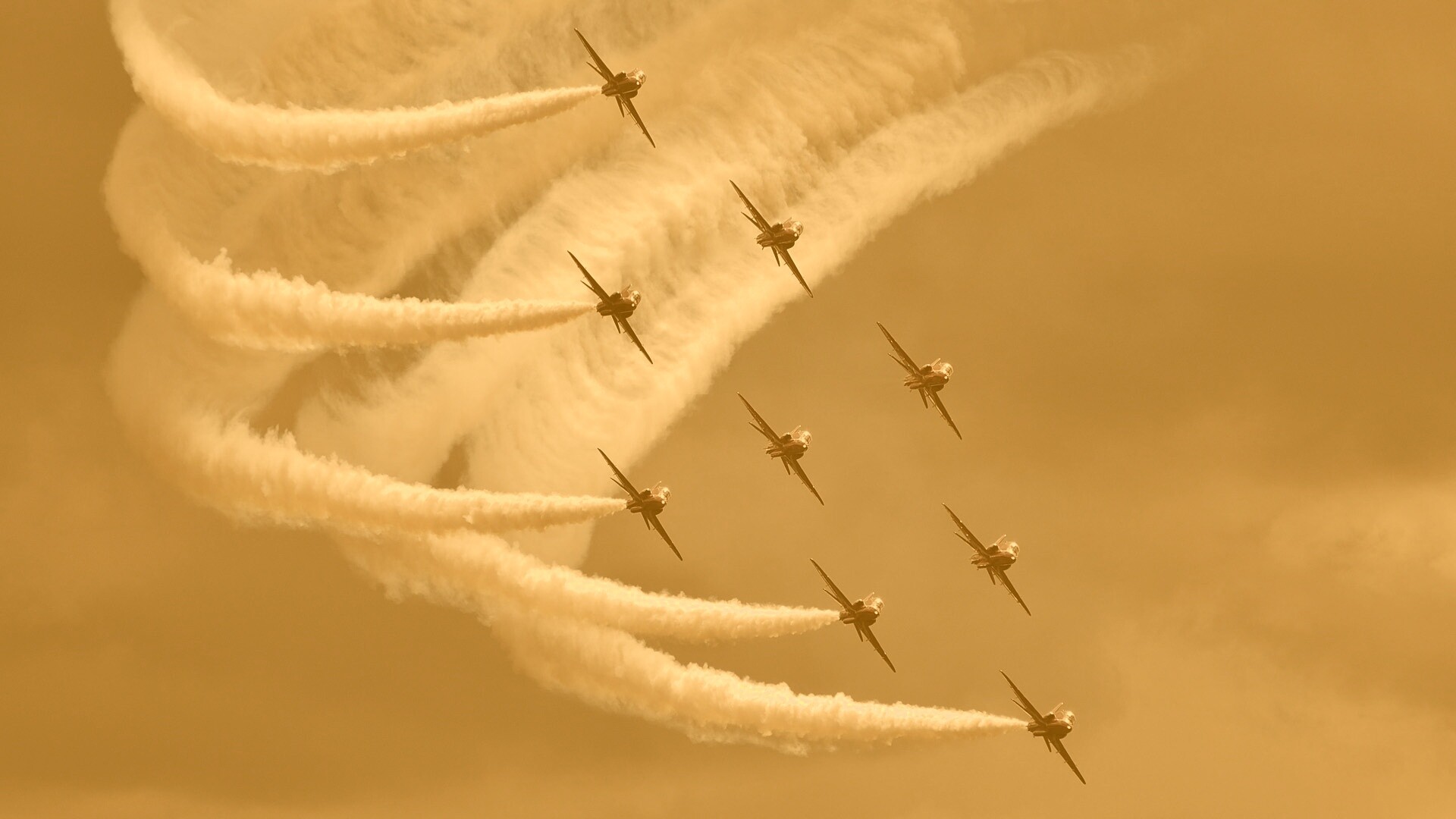 Красивая эскадра самолетов на авиашоу обои
