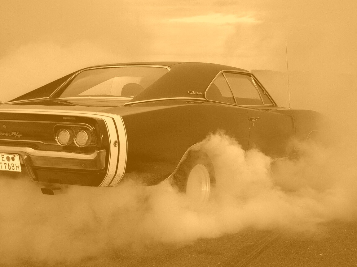 Додж Чарджер жжет резину обои